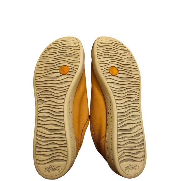 Softinos Comfortable Slip on  Leather Stretch Sneaker - Orange - Picture 5 of 5